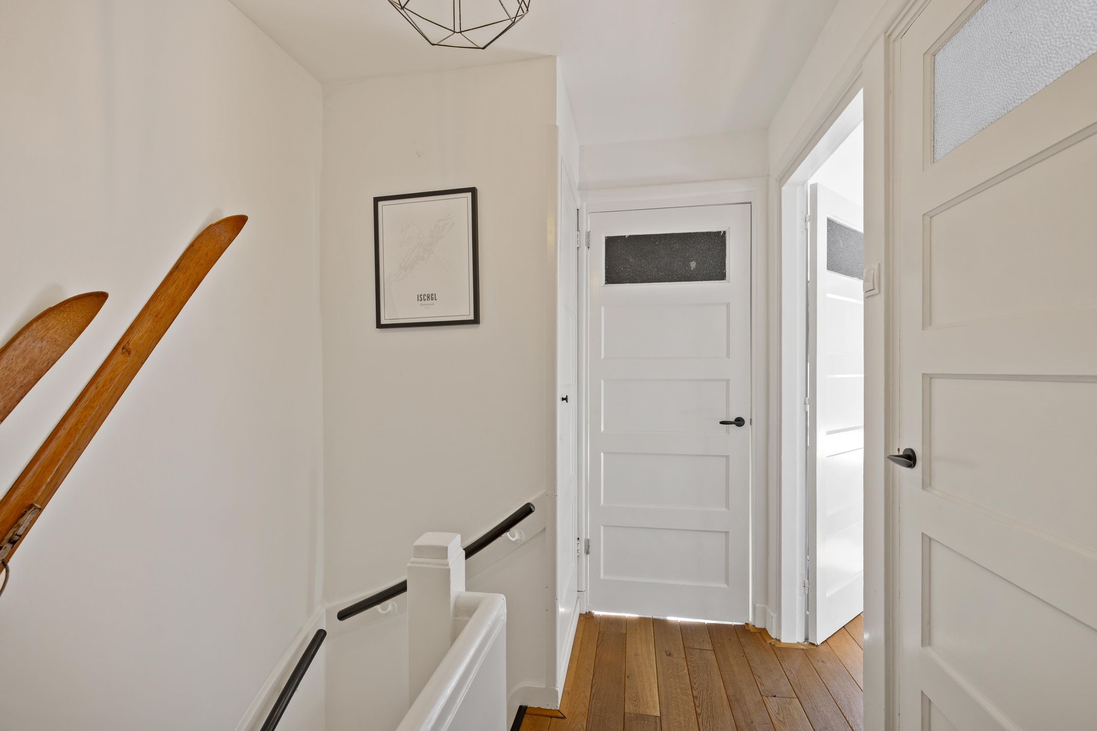 Photo 21 of Van Hamelstraat 13