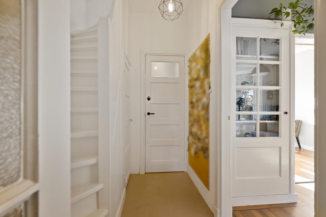 Photo 8 of Van Hamelstraat 13