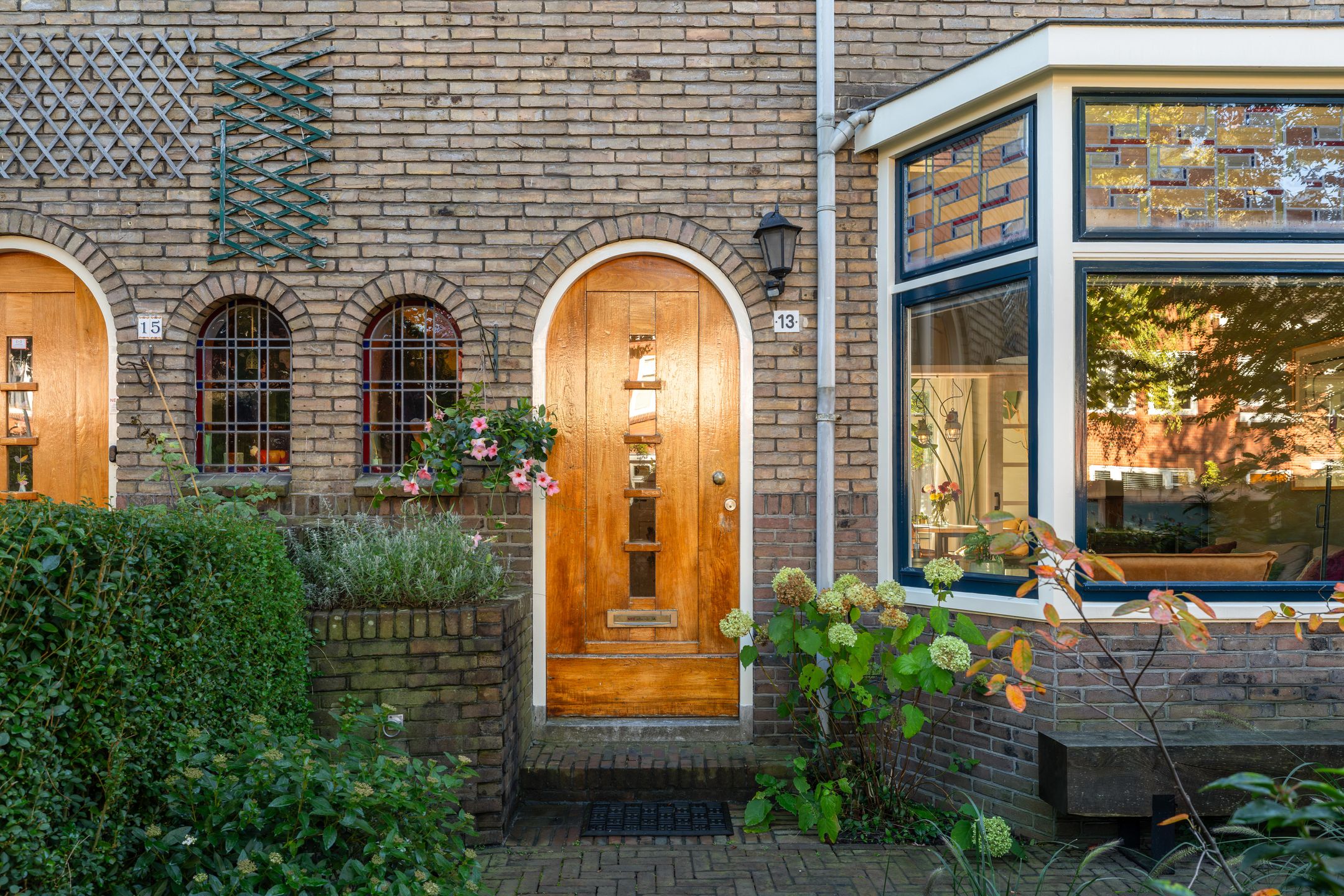 Photo 6 of Van Hamelstraat 13