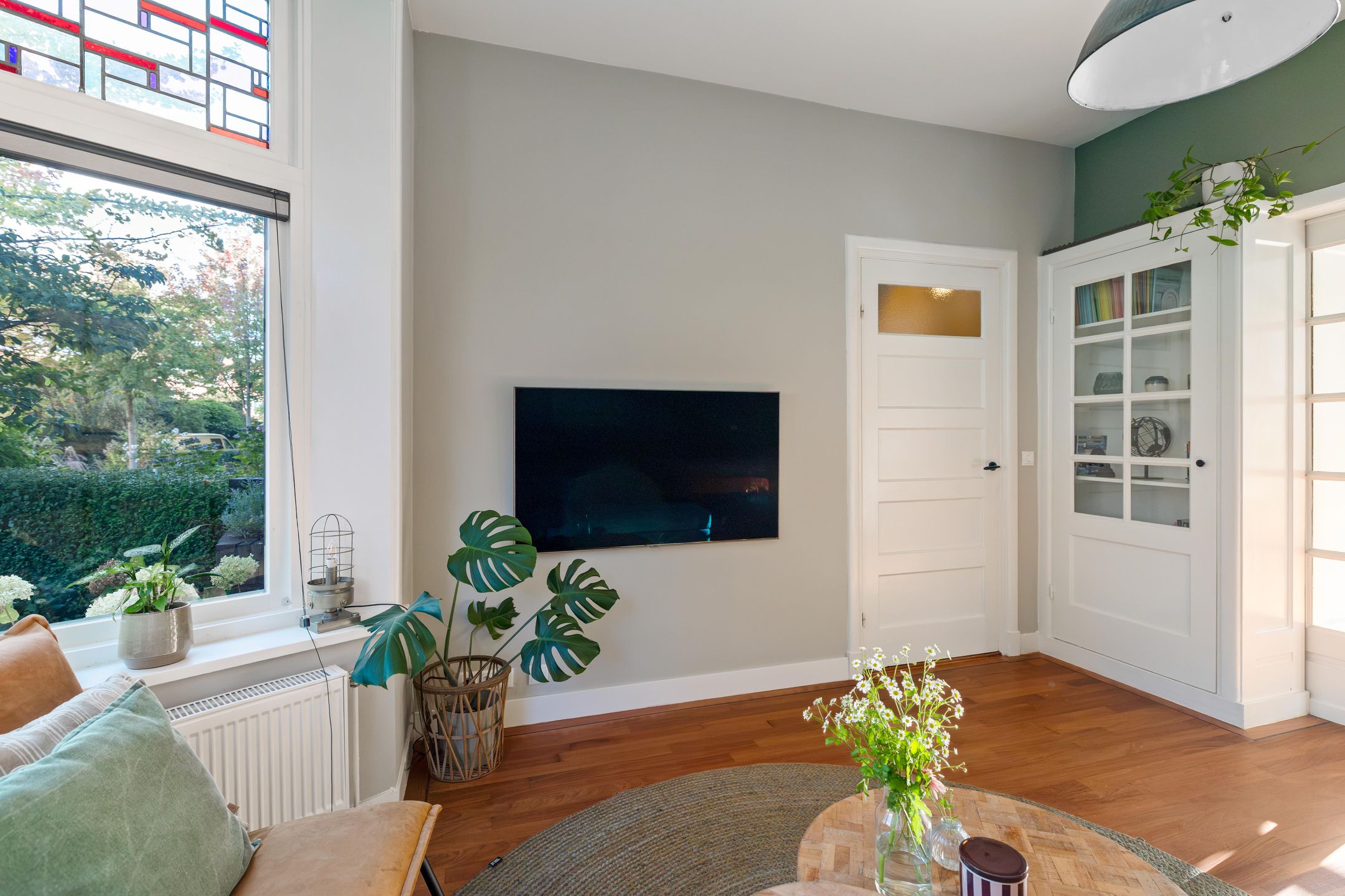 Photo 9 of Van Hamelstraat 13