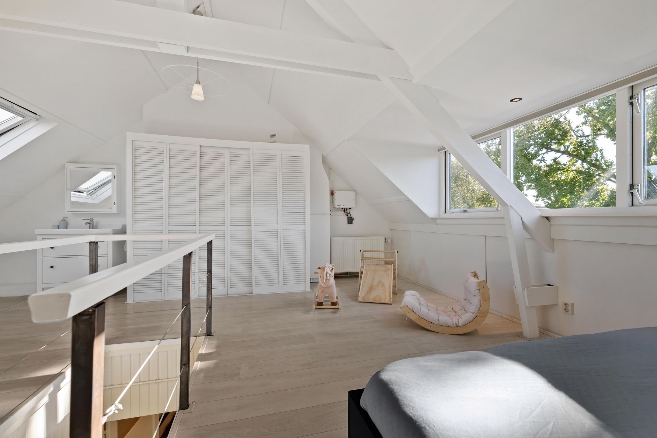 Photo 36 of Van Hamelstraat 13
