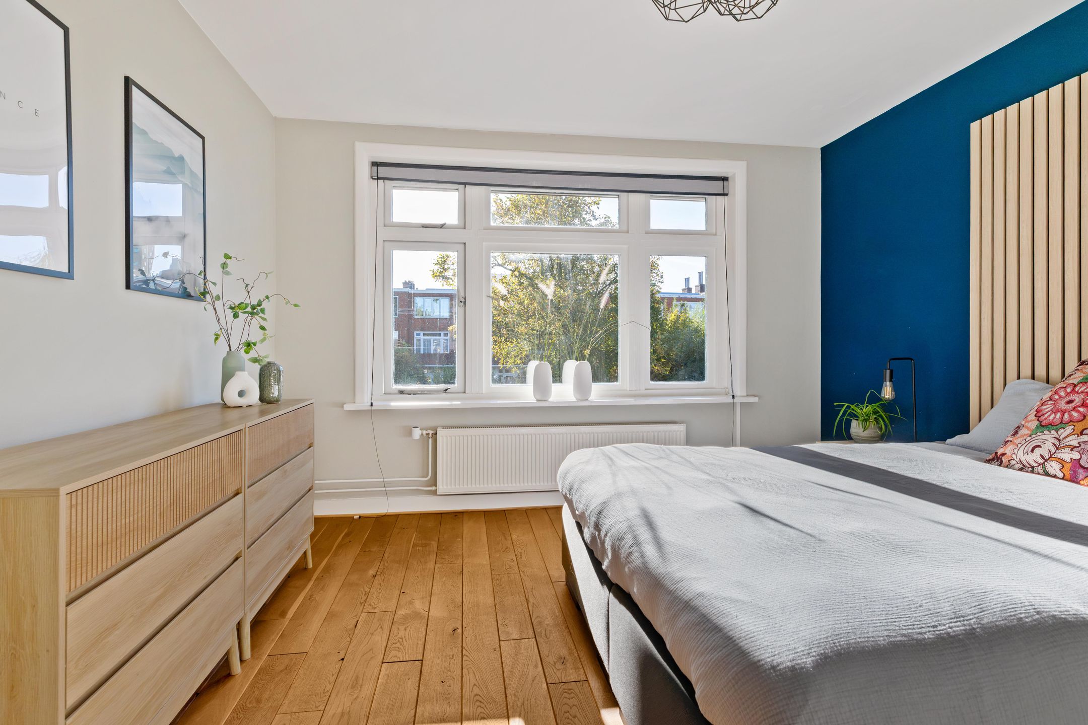 Photo 24 of Van Hamelstraat 13