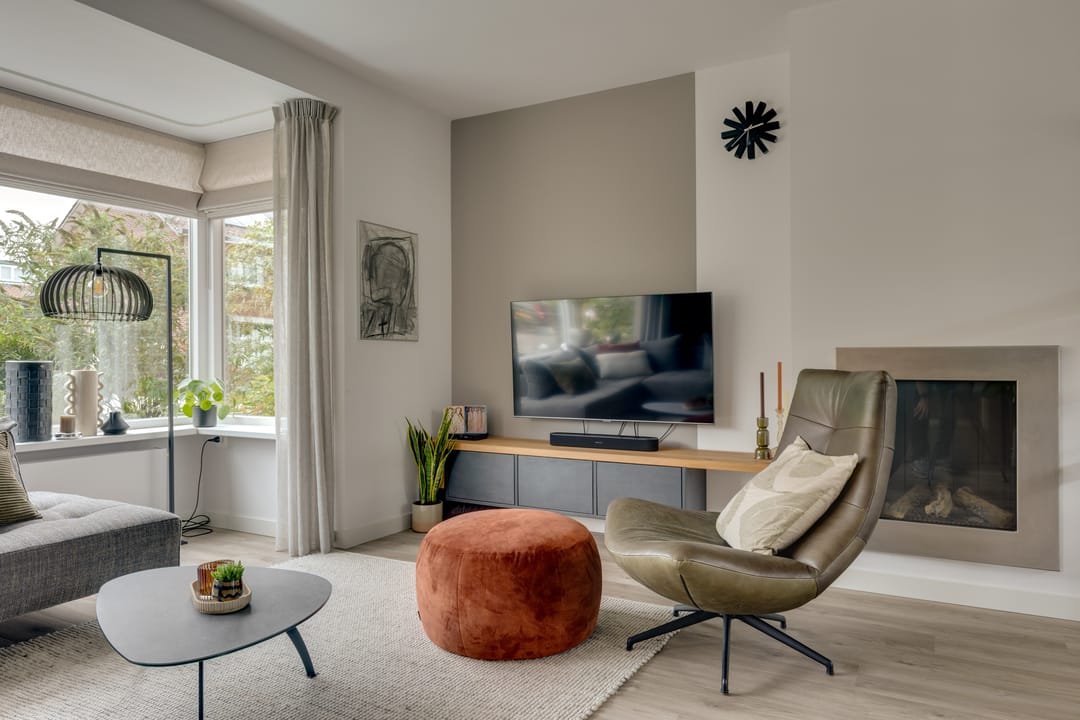 Photo 8 of Carry van Bruggenstraat 6