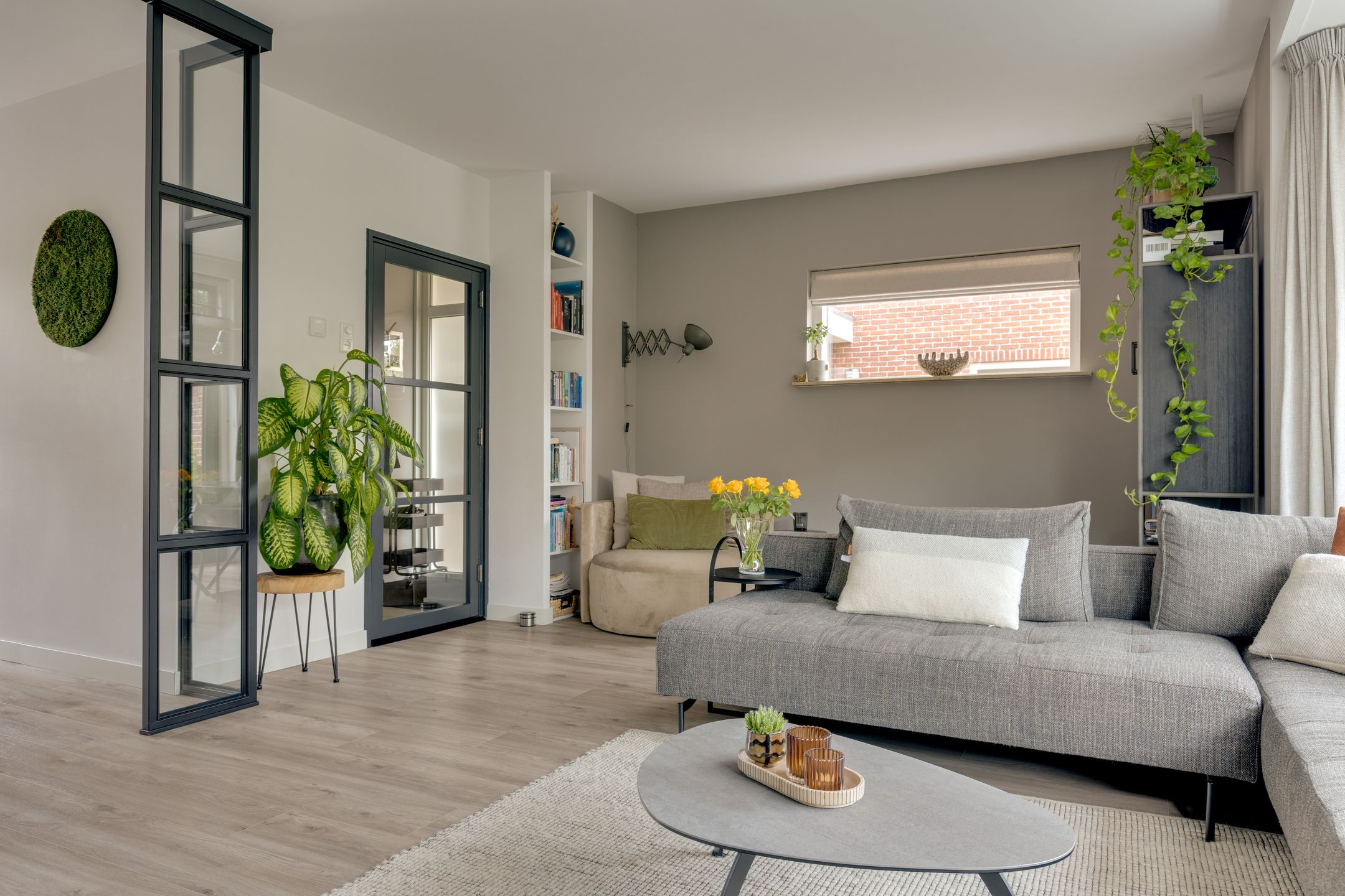 Photo 9 of Carry van Bruggenstraat 6