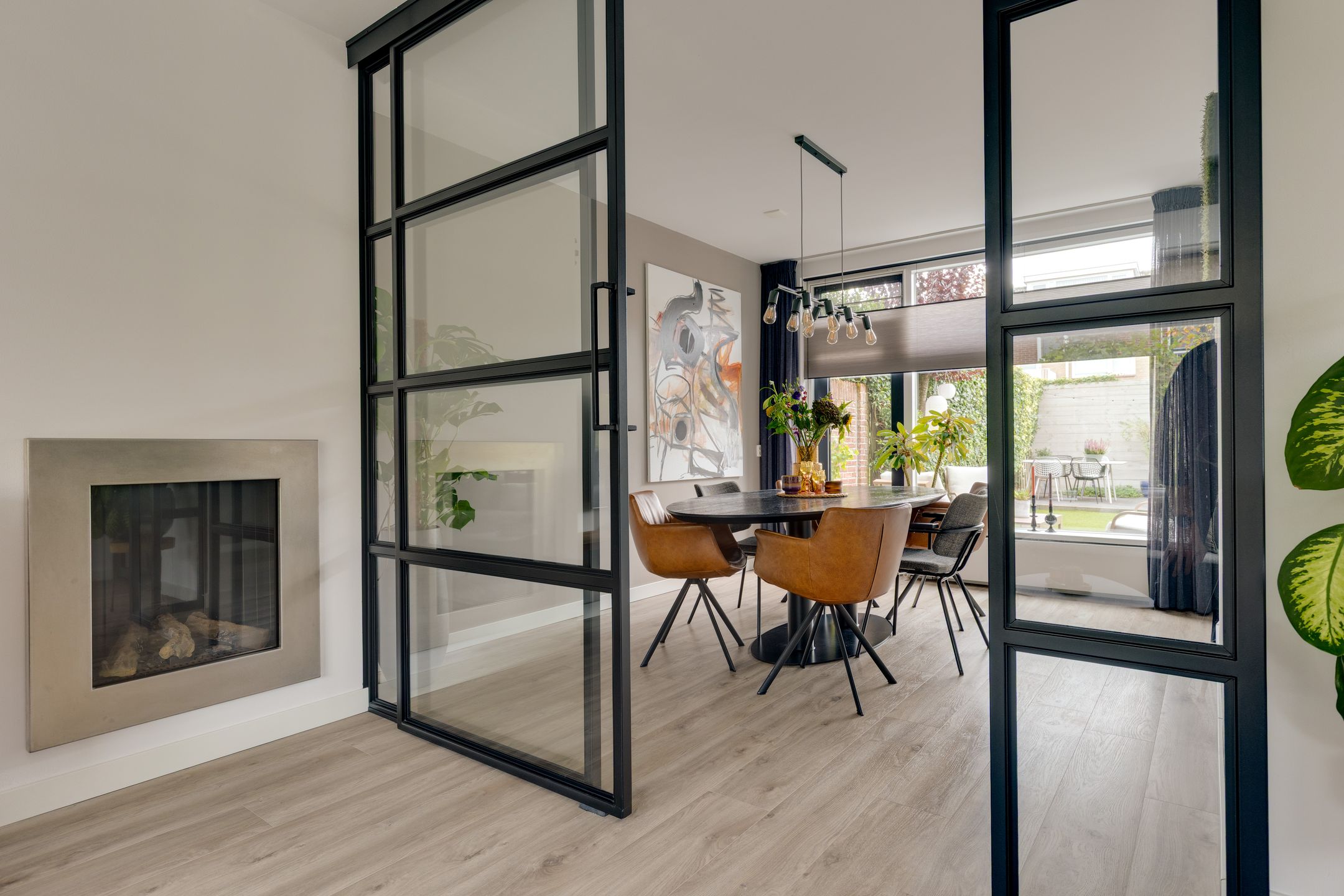 Photo 6 of Carry van Bruggenstraat 6