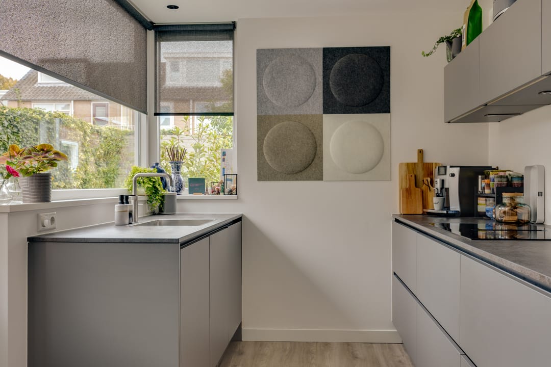 Photo 17 of Carry van Bruggenstraat 6