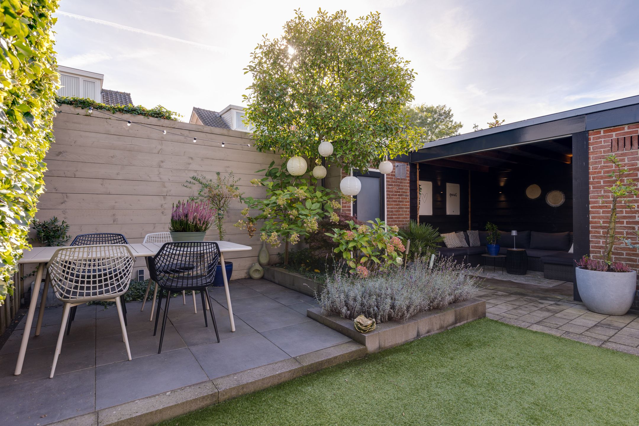 Photo 42 of Carry van Bruggenstraat 6