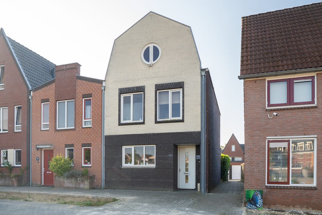 Photo 46 of Laaresstraat 22