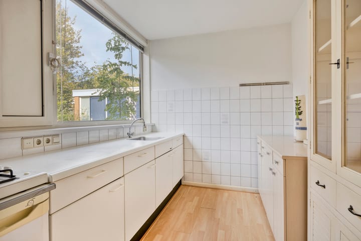 Tussenwoning te koop: Rozenwater 19, Zoetermeer