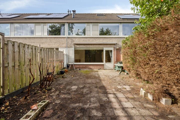 Tussenwoning te koop: Rozenwater 19, Zoetermeer
