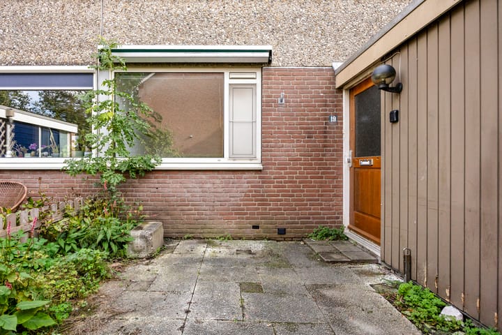 Tussenwoning te koop: Rozenwater 19, Zoetermeer