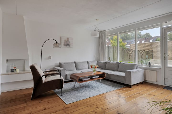 Tussenwoning te koop: Steeneikzoom 14, Zoetermeer
