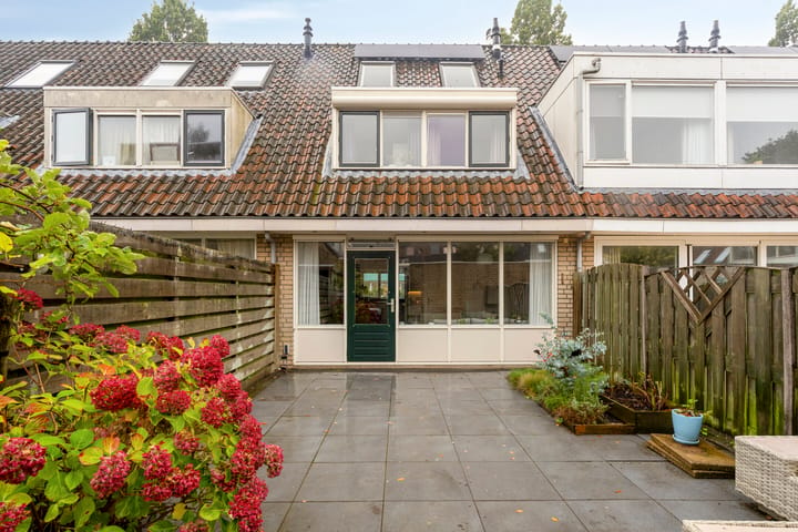 Tussenwoning te koop: Steeneikzoom 14, Zoetermeer