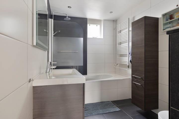 Tussenwoning te koop: Steeneikzoom 14, Zoetermeer
