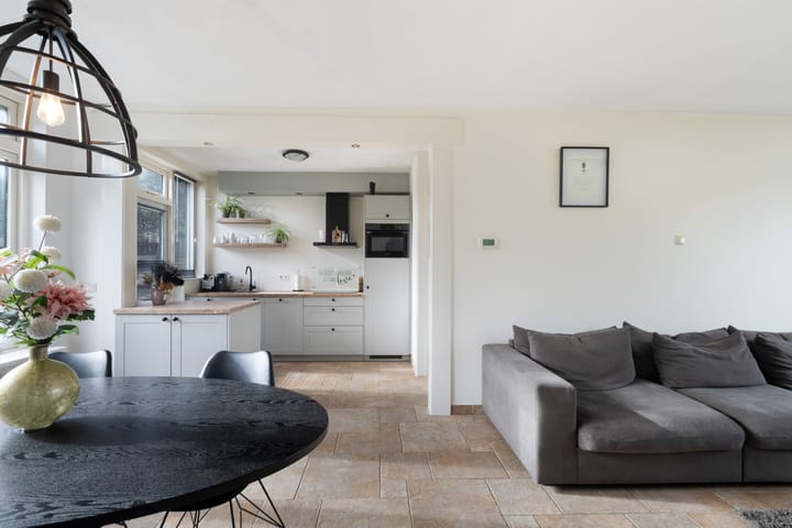 Tussenwoning te koop: De Wieken 90, Zevenbergschen Hoek (Gem. Moerdijk)