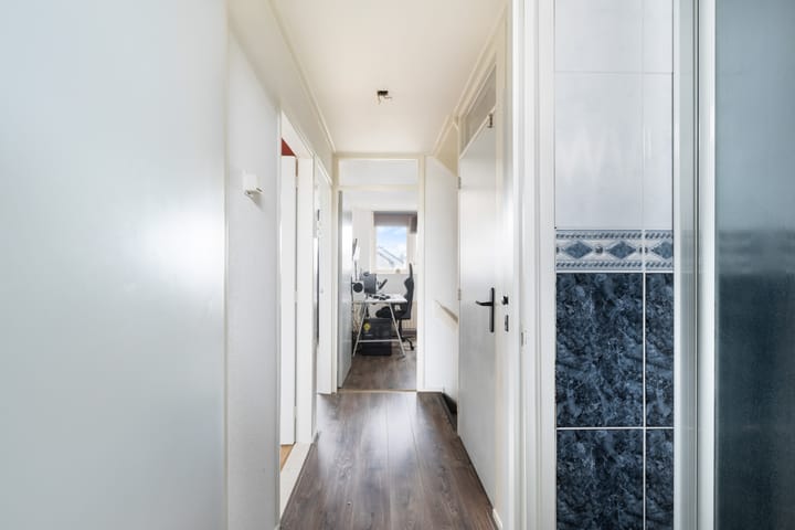 Tussenwoning te koop: De Wieken 90, Zevenbergschen Hoek (Gem. Moerdijk)