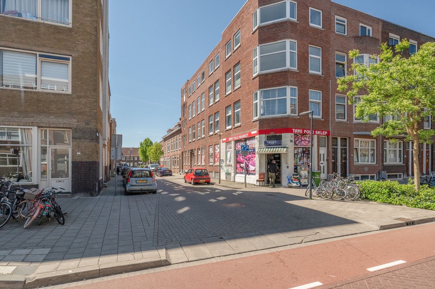 Photo 4 of Franklinstraat 21-A2