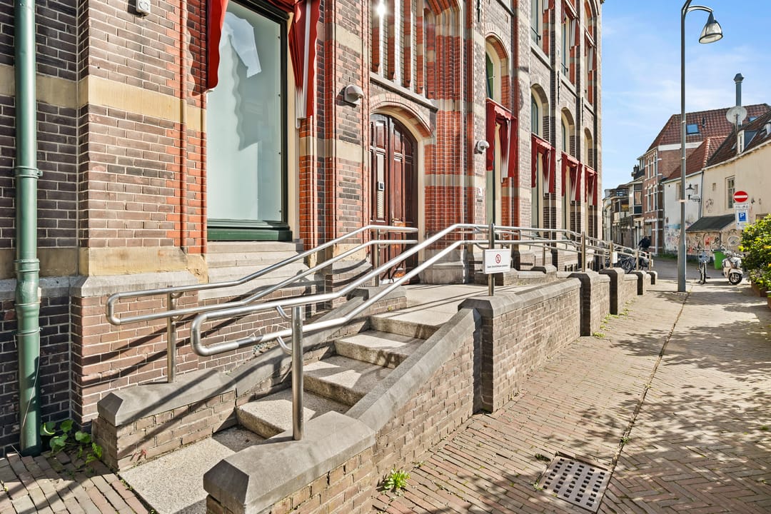 Photo 31 of Nieuwstraat 136