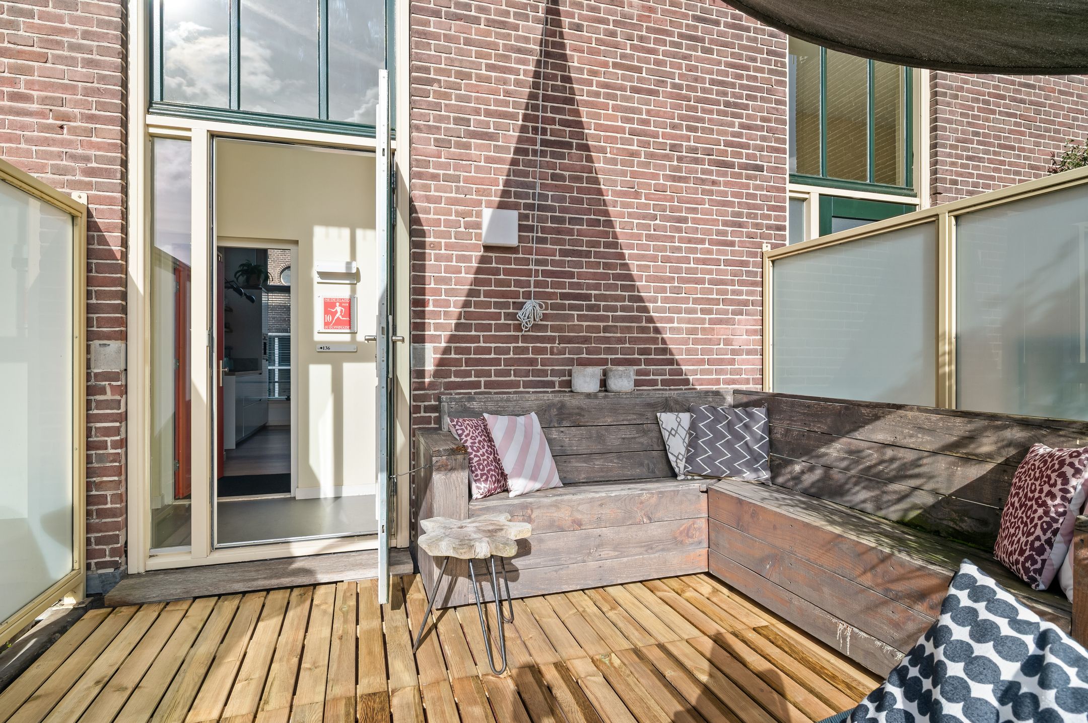 Photo 24 of Nieuwstraat 136
