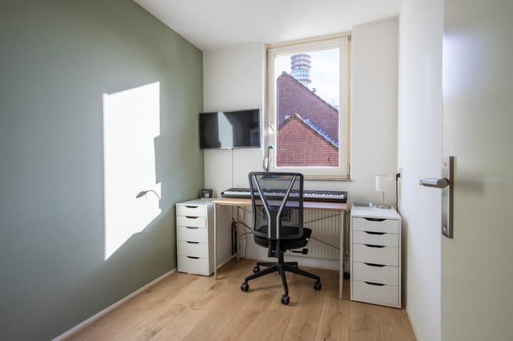 Tussenwoning te koop: Hertenerweg 48, Roermond