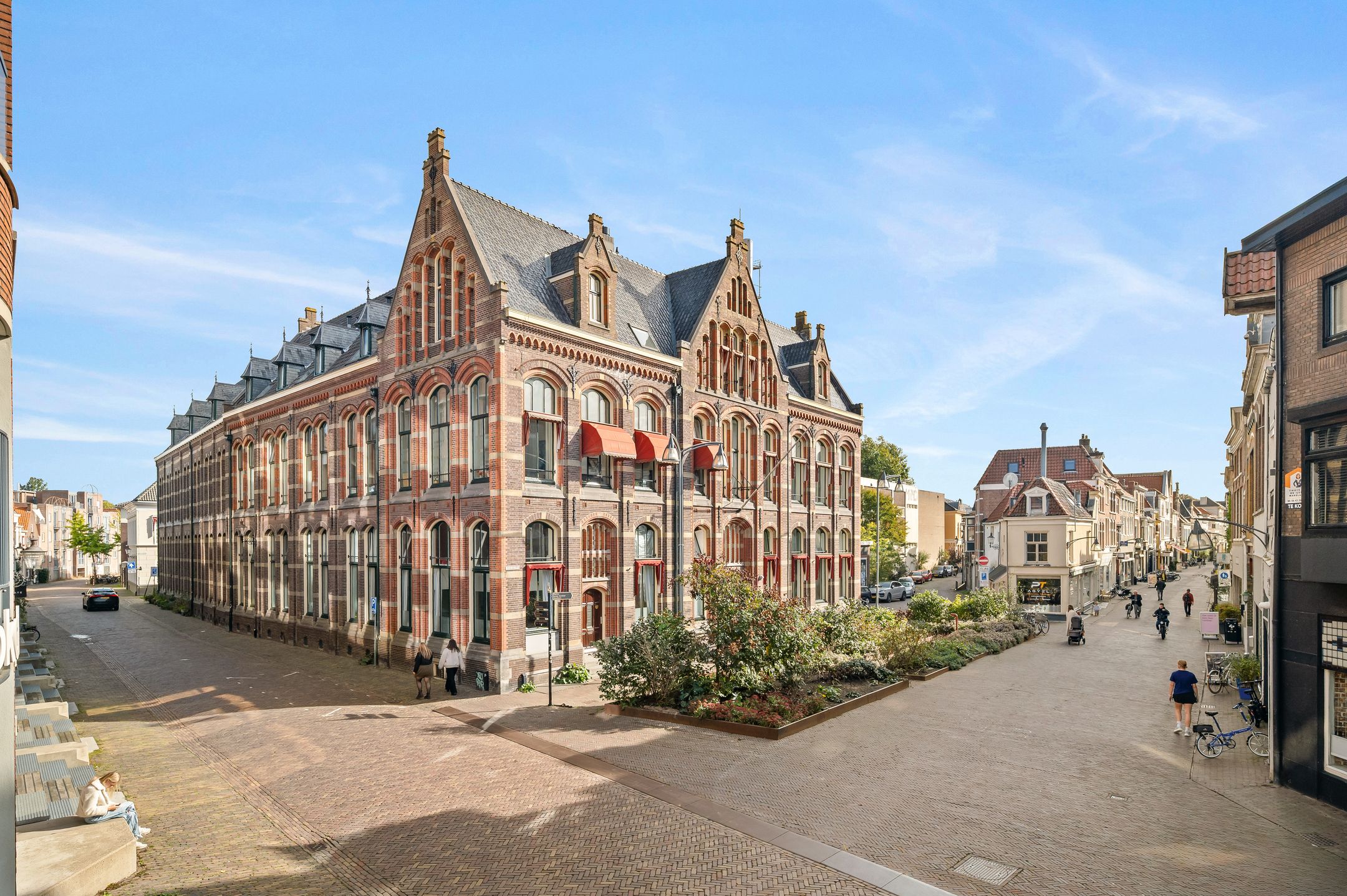 Photo 30 of Nieuwstraat 136