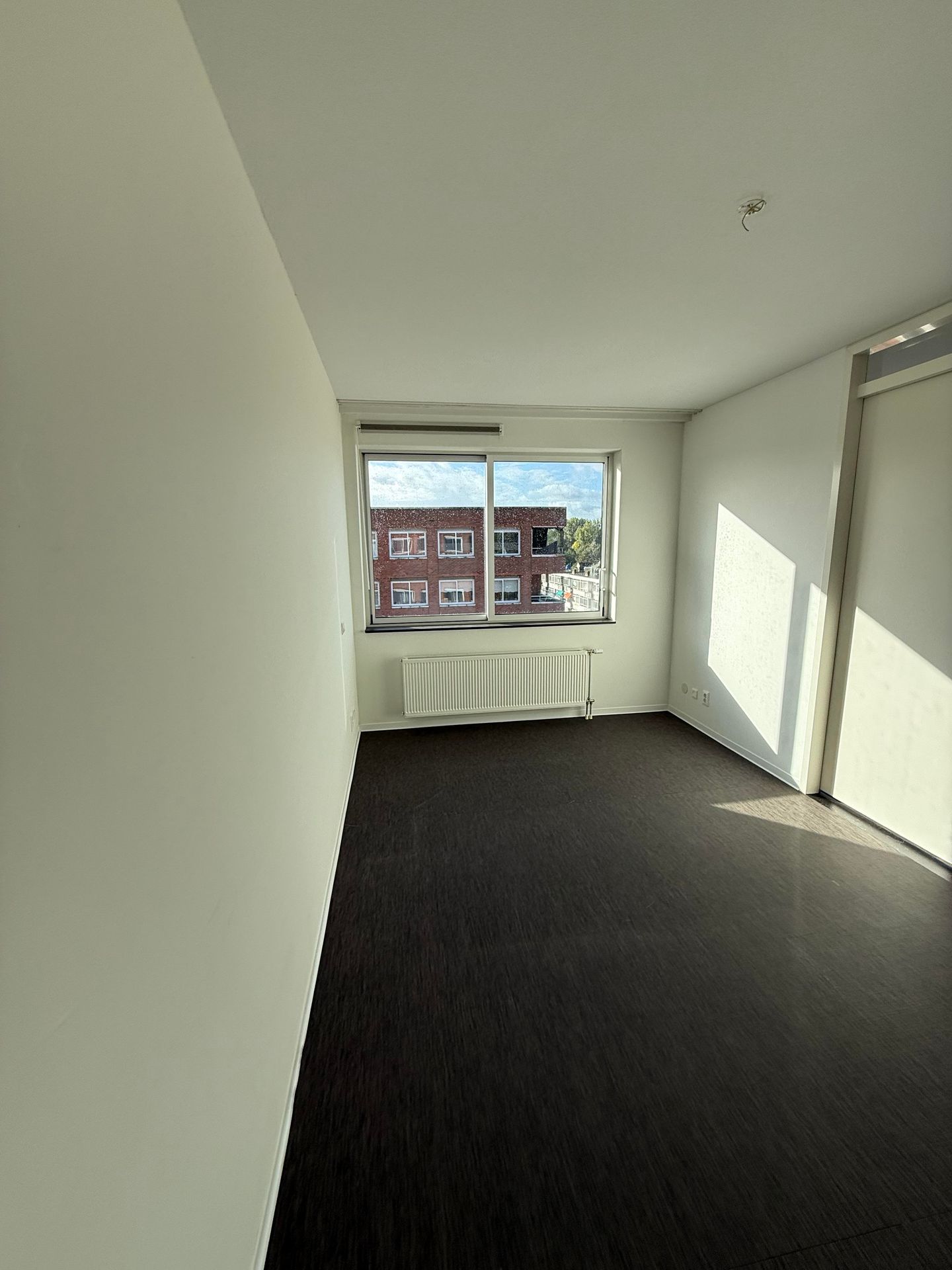 Foto 40 van Burghsluissingel 105
