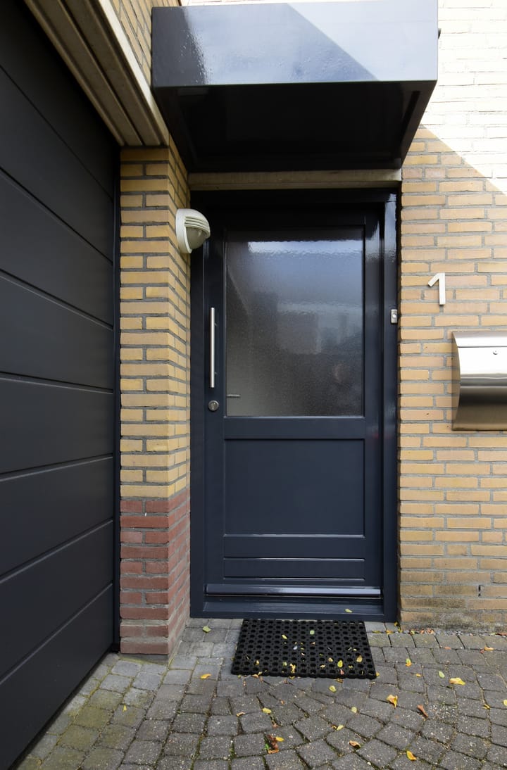 Foto 2 van Bombaard 1