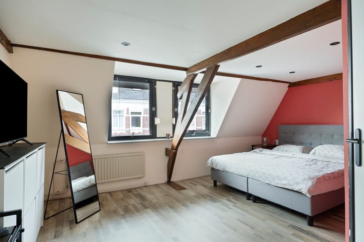 Photo 5 of Coehoornstraat 49
