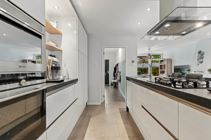 Tussenwoning te koop: Jacob Catslaan 31, Woerden