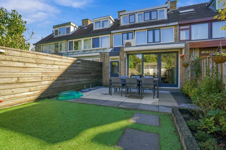 Tussenwoning te koop: Jacob Catslaan 31, Woerden