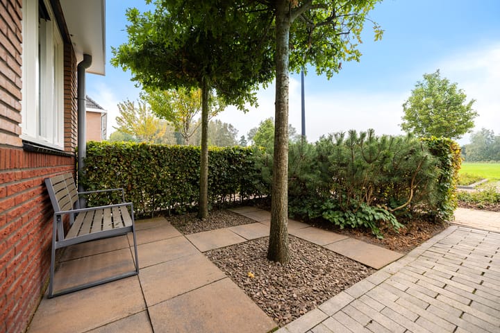 Hoekwoning te koop: Luytkemeer 5, Heerenveen