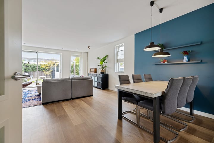 Hoekwoning te koop: Luytkemeer 5, Heerenveen