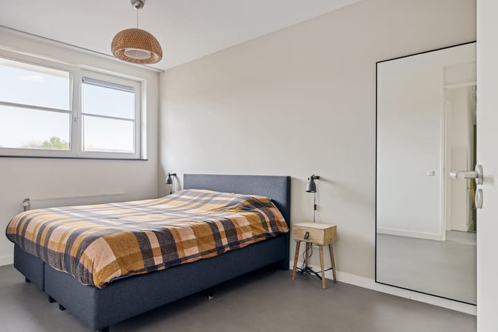 Hoekwoning te koop: Luytkemeer 5, Heerenveen