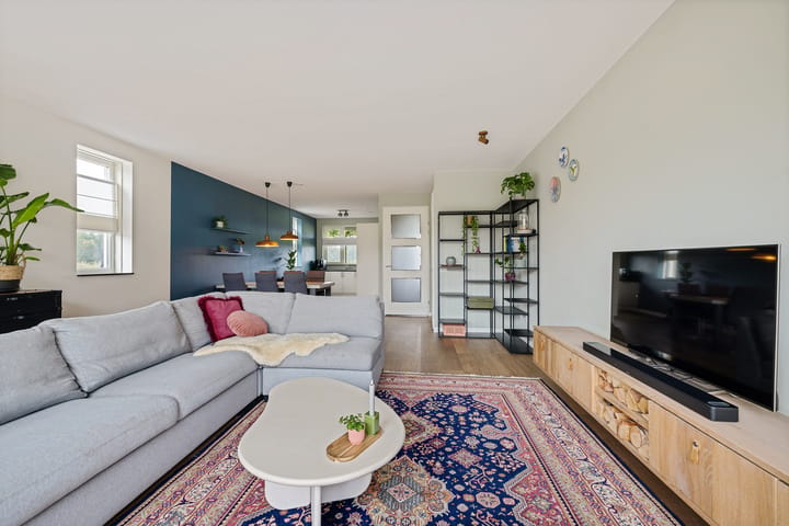 Hoekwoning te koop: Luytkemeer 5, Heerenveen