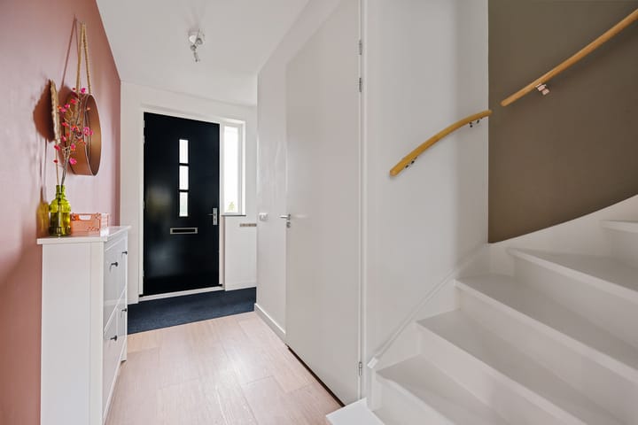 Hoekwoning te koop: Luytkemeer 5, Heerenveen