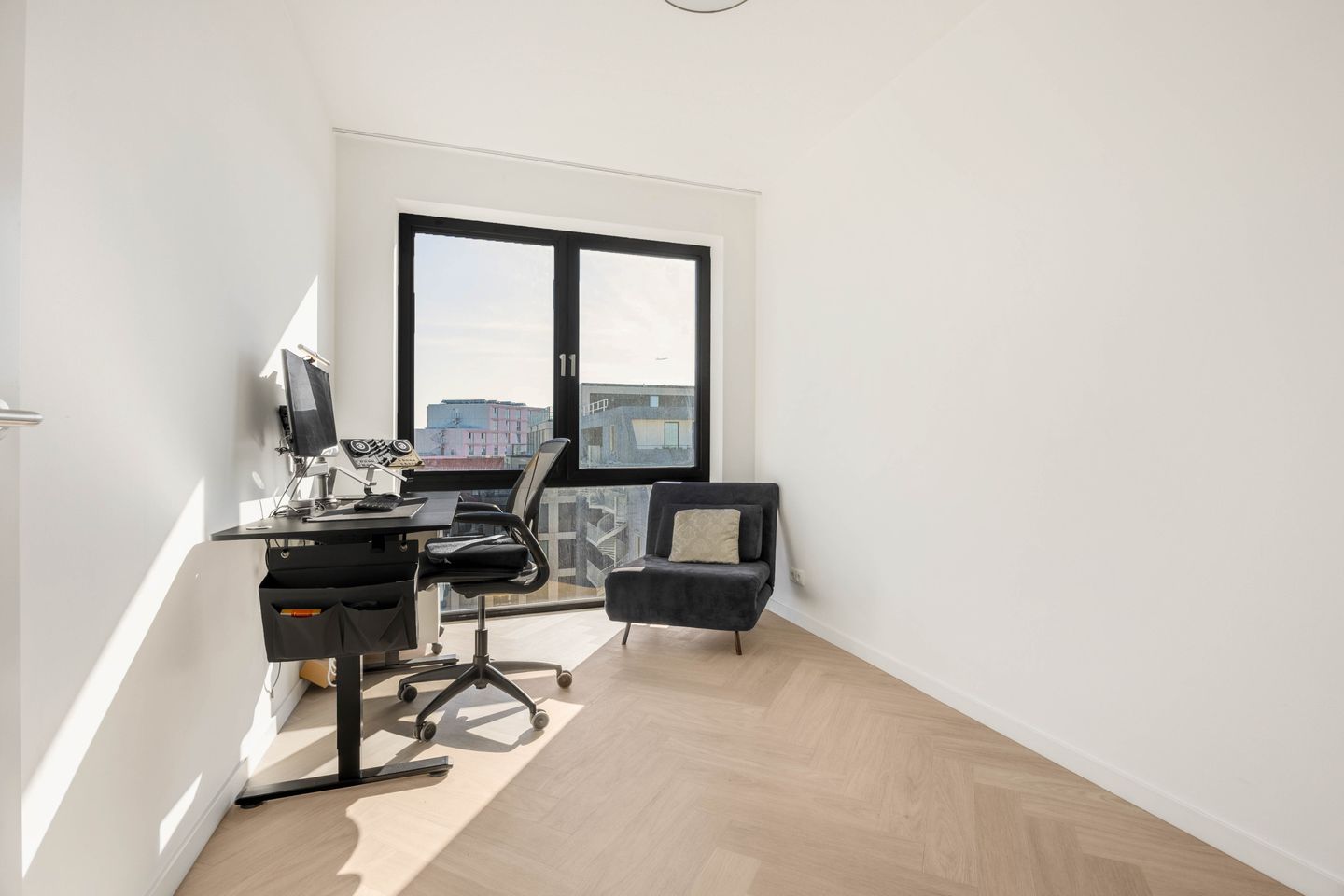 Photo 10 of Niemeyerstraat 251