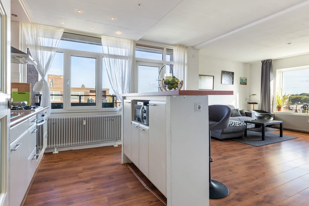 Photo 7 of Eemstraat 19