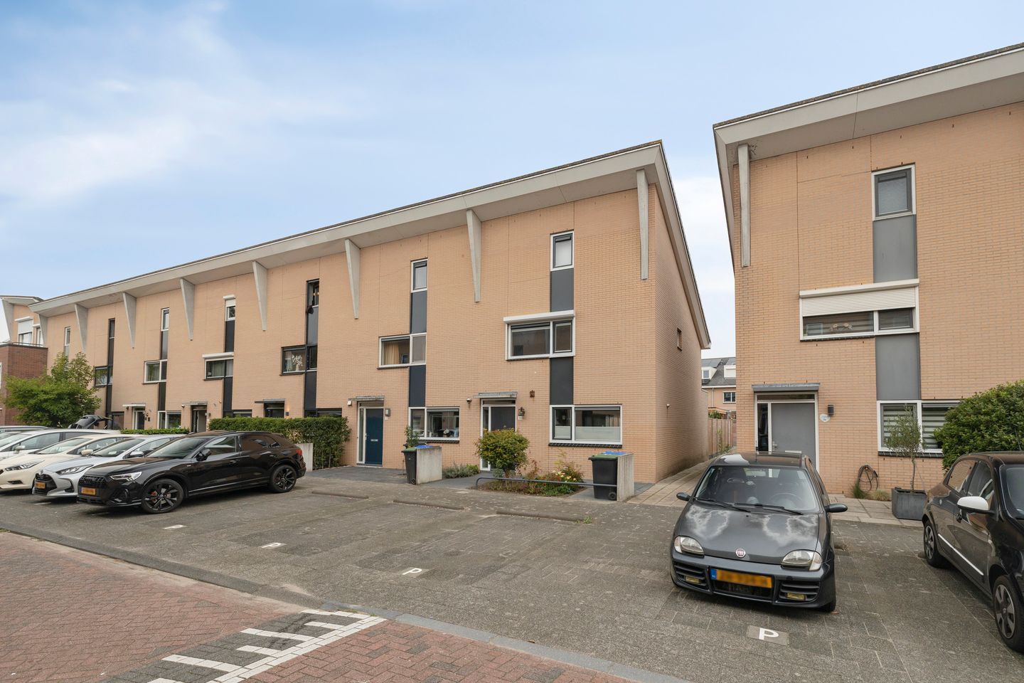 Photo 4 of Hooftstraat 36
