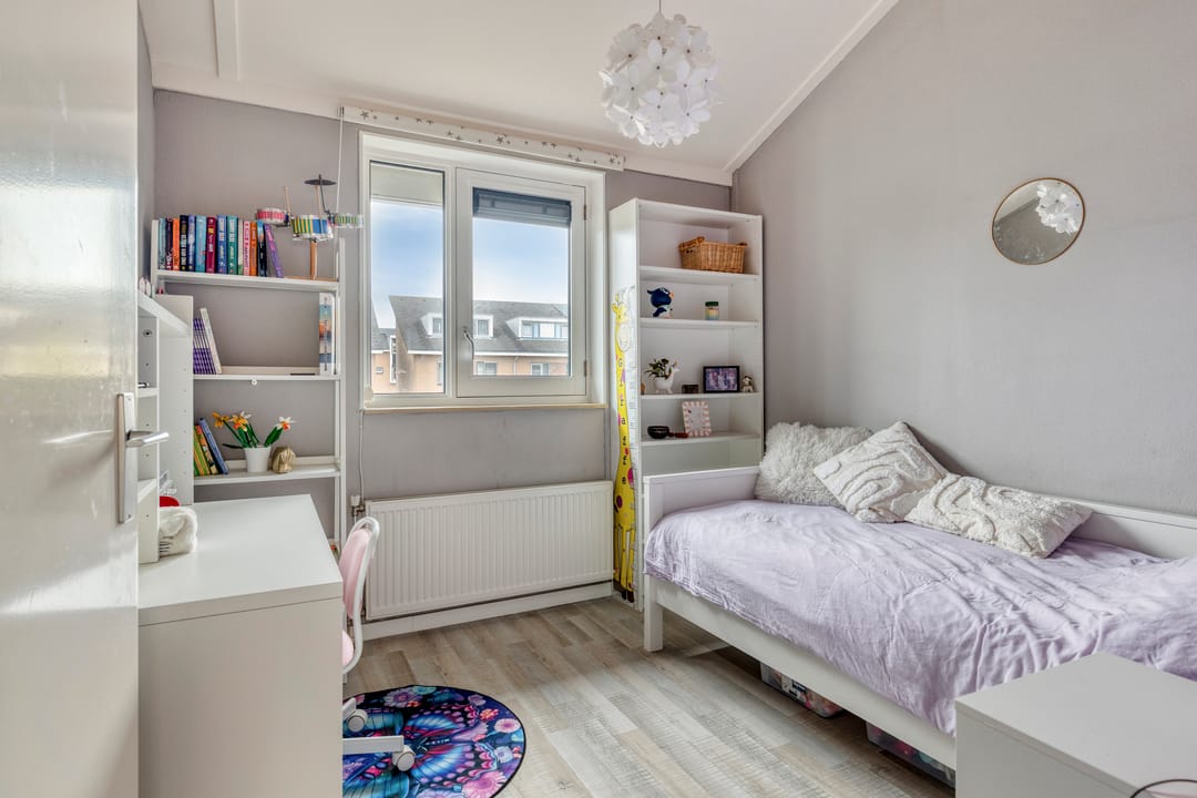 Photo 23 of Hooftstraat 36
