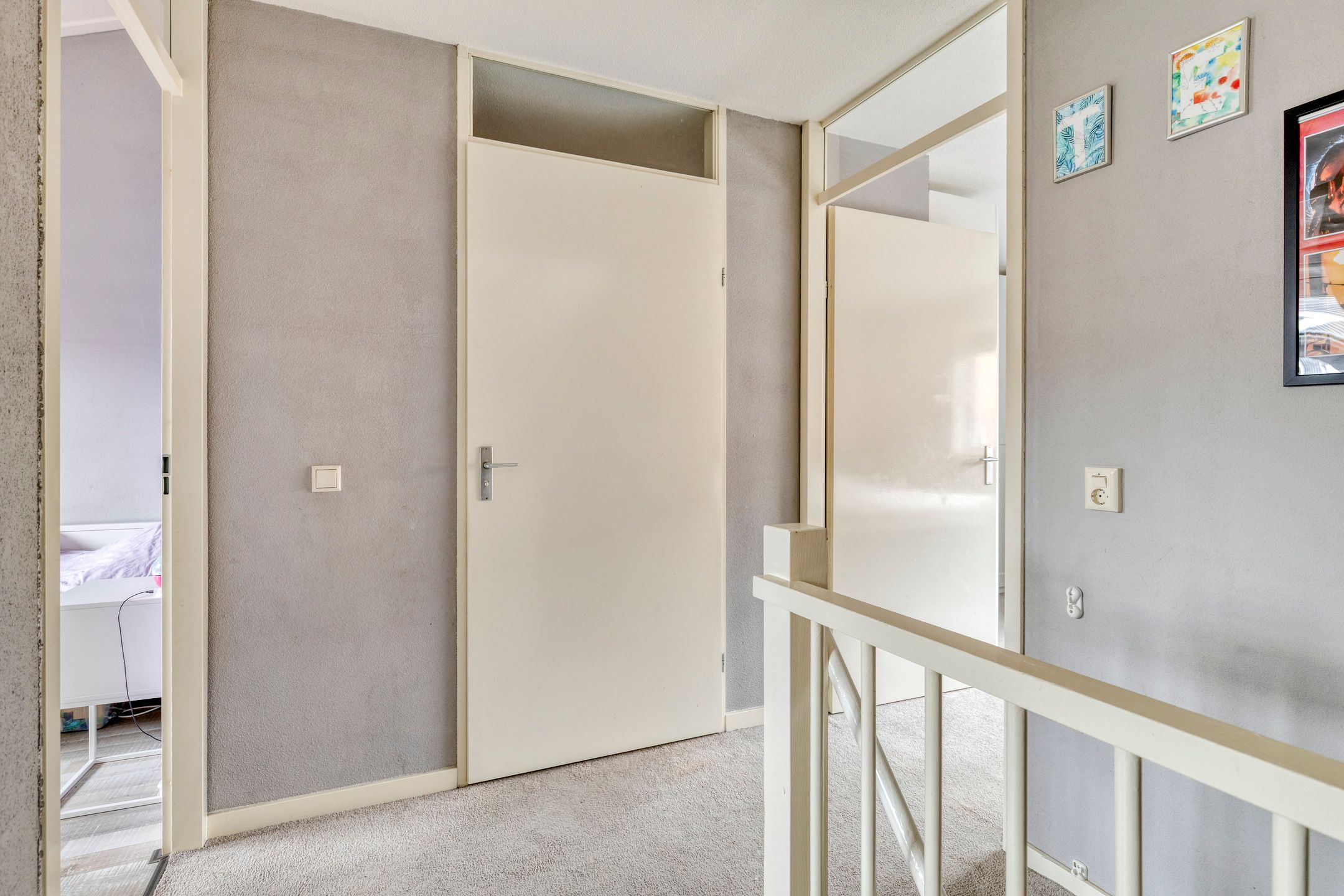 Photo 15 of Hooftstraat 36