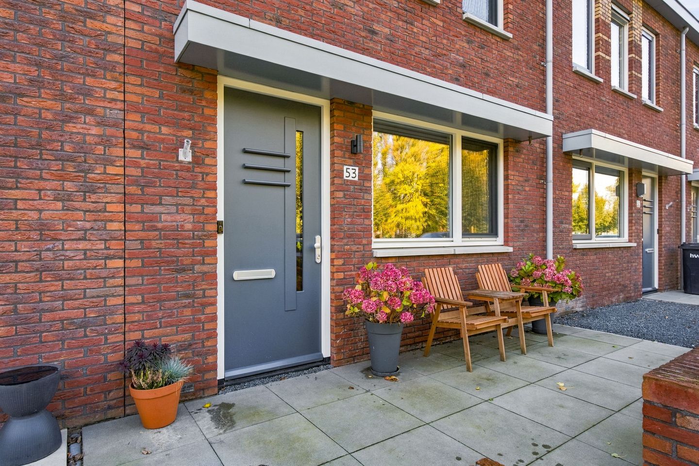 Foto 10 van Meester Mantelstraat 53