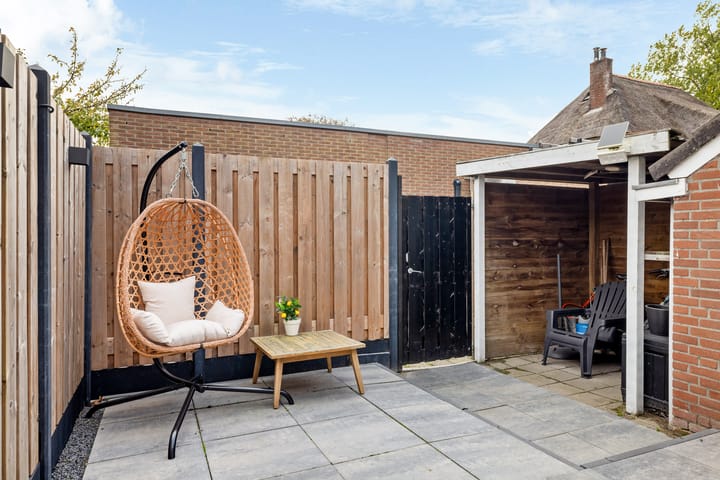 Tussenwoning te koop: Fuormanderij 10, Dronryp