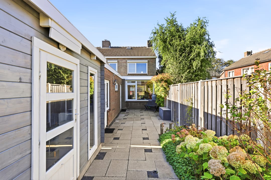 Photo 23 of Prins Hendrikstraat 21