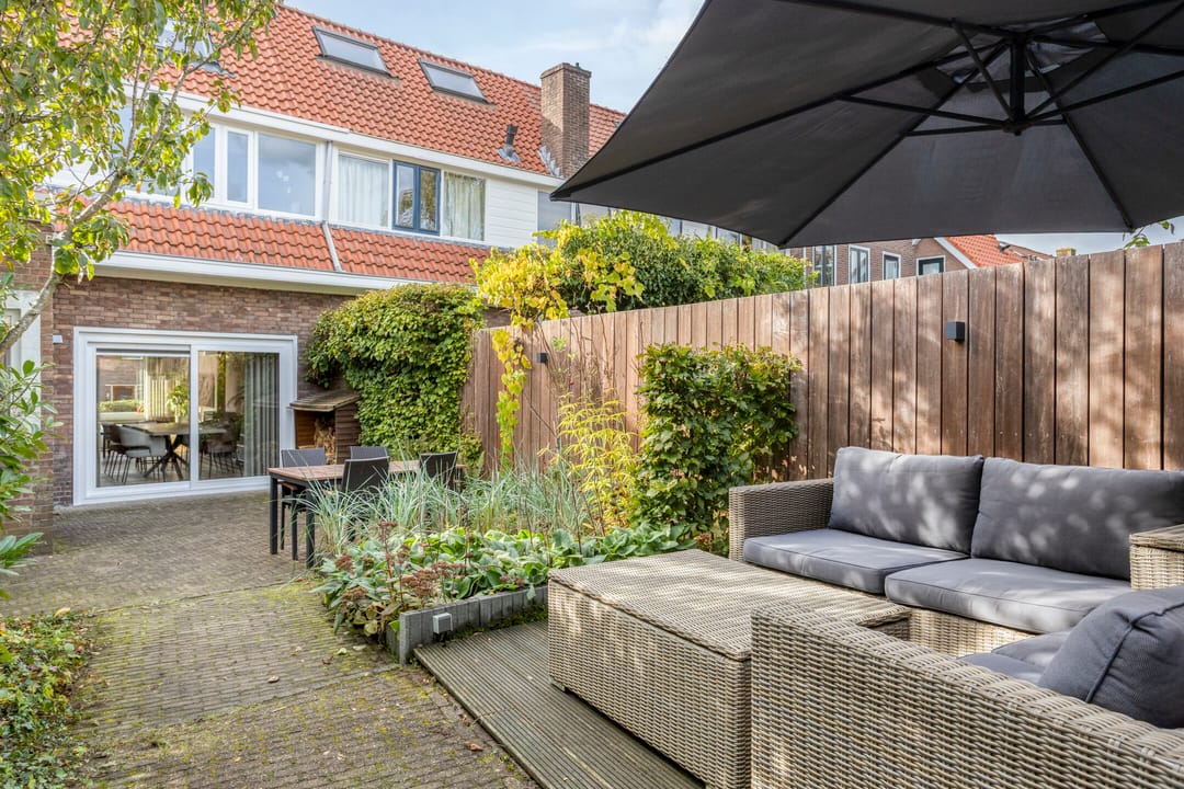 Photo 8 of Obrechtstraat 46