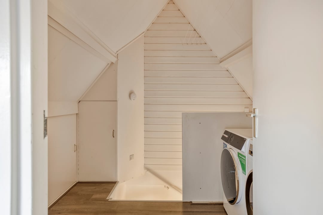 Photo 22 of Obrechtstraat 46