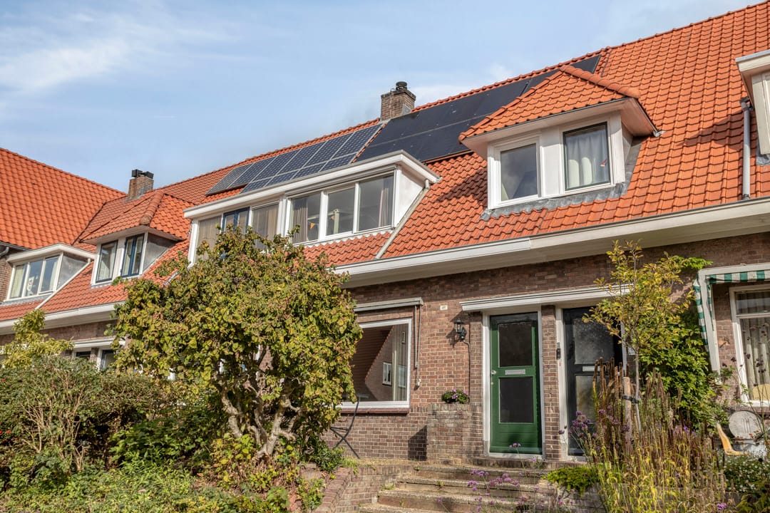 Photo 32 of Obrechtstraat 46