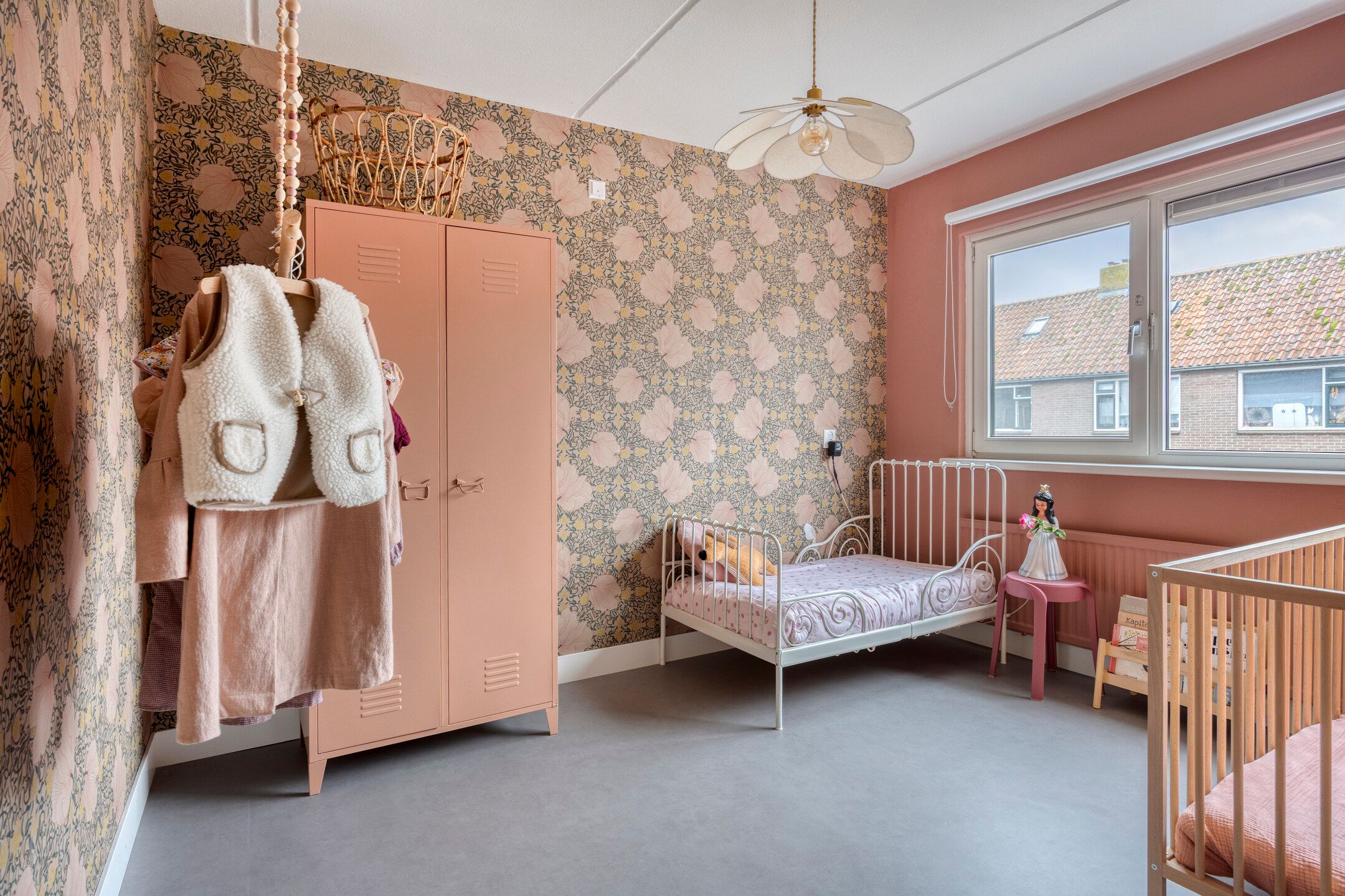 Photo 36 of Willem-Alexanderstraat 17