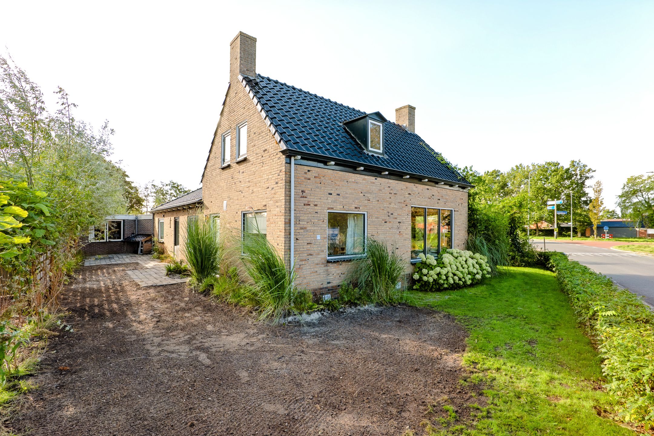 Photo 6 of Hoofdstraat 43