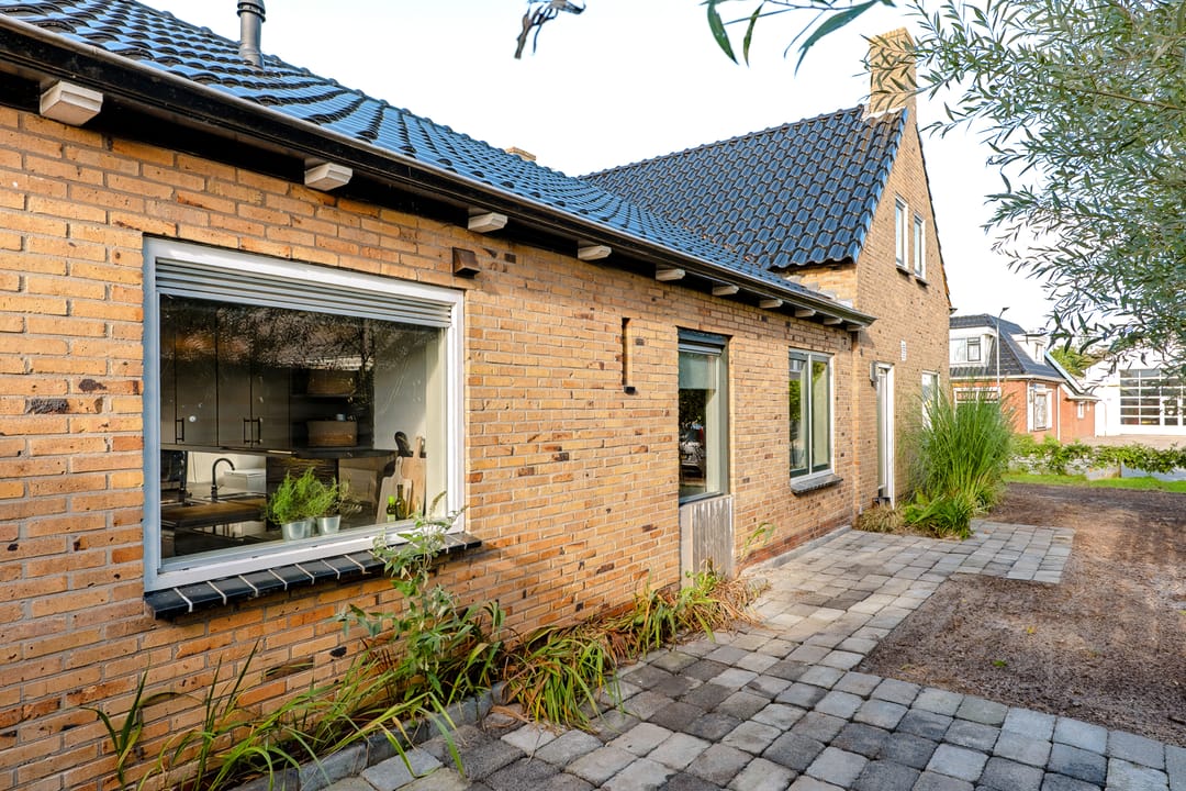 Photo 8 of Hoofdstraat 43