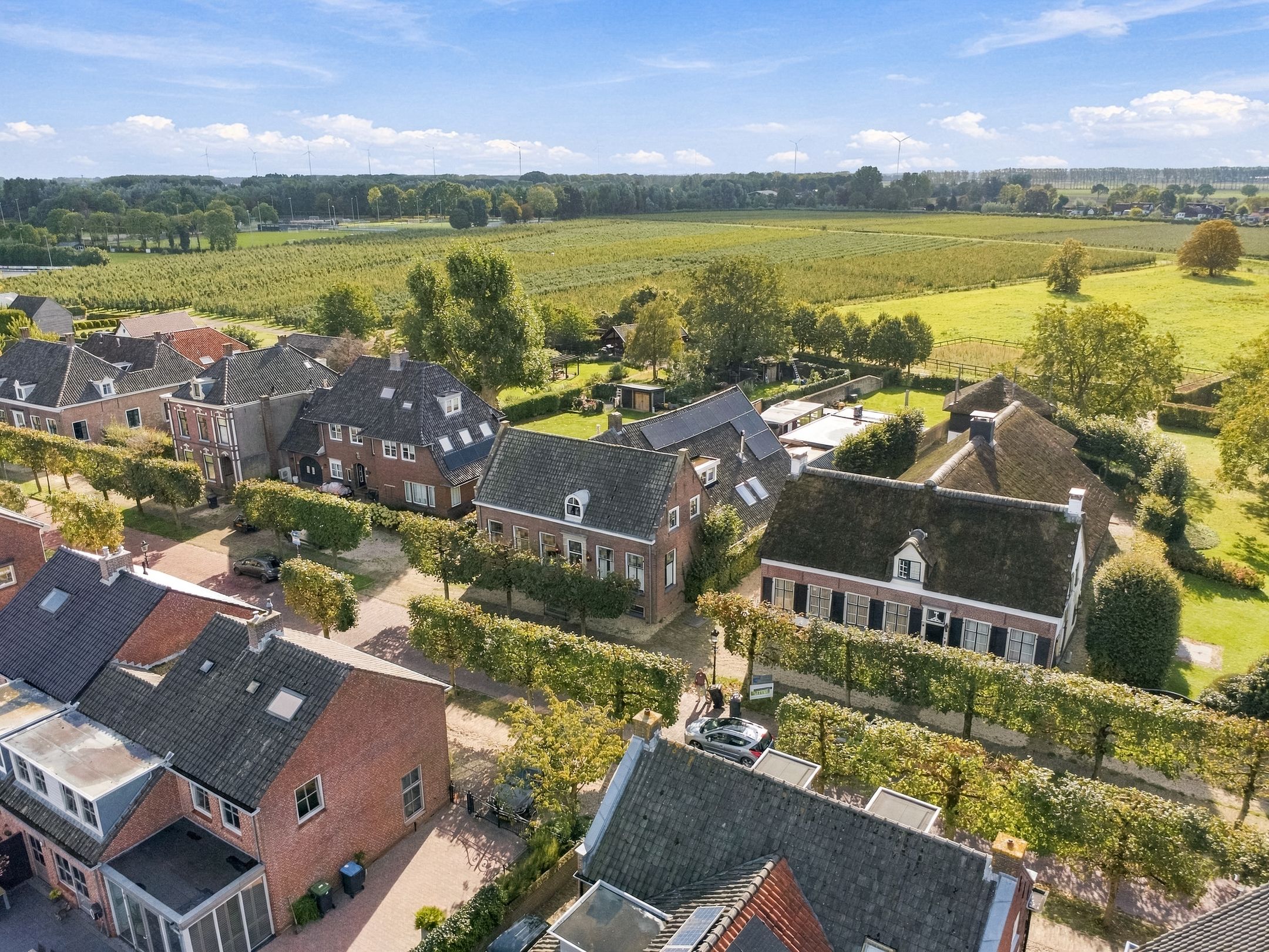 Photo 9 of Voorstraat 113